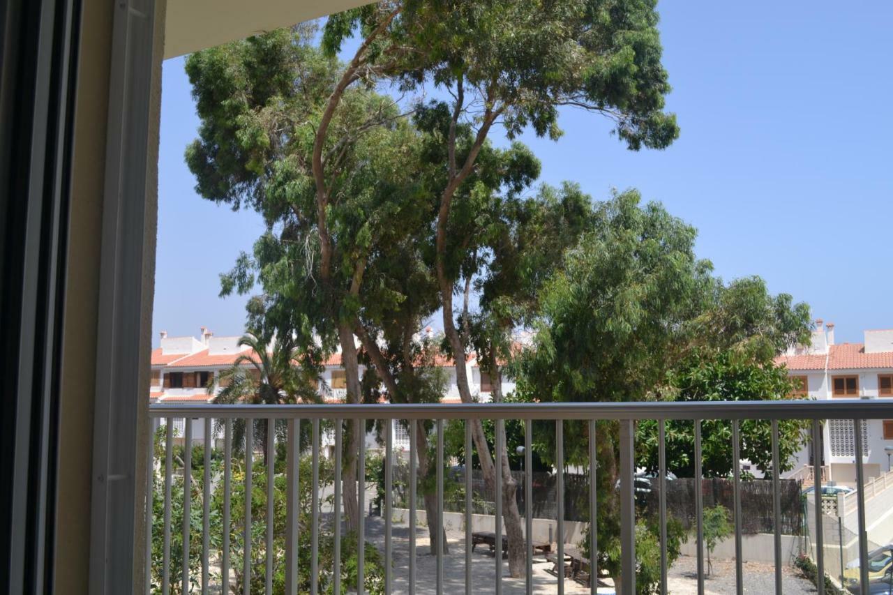 Apartamentos Lunamar El Campello Dış mekan fotoğraf