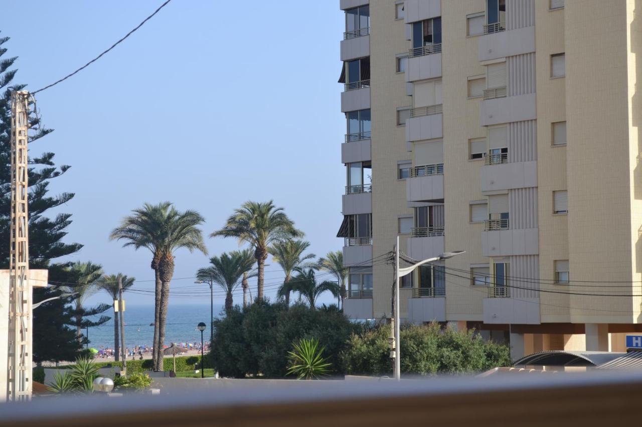 Apartamentos Lunamar El Campello Dış mekan fotoğraf